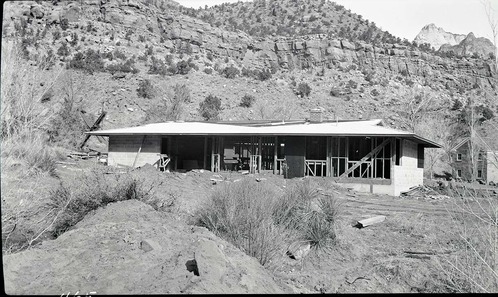 Construction, residence Building 14, Oak Creek.