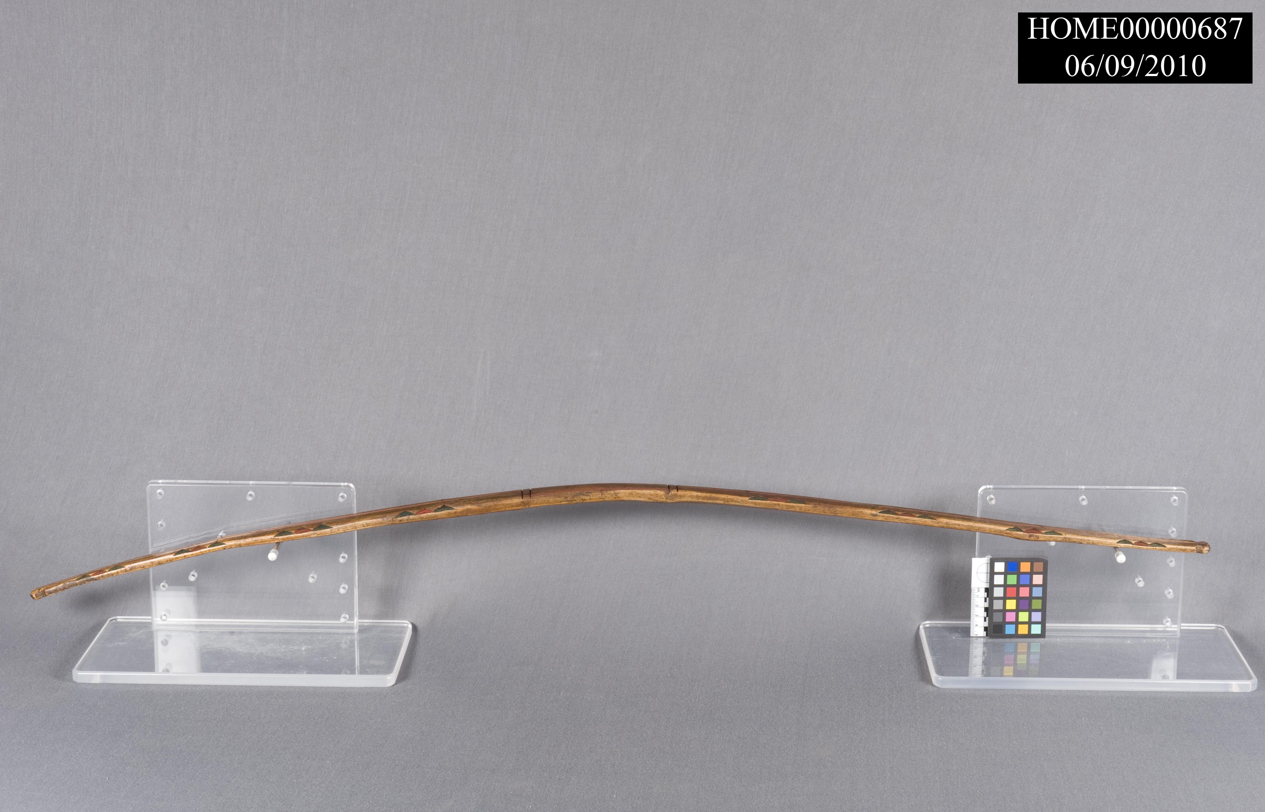 Unstrung hardwood bow