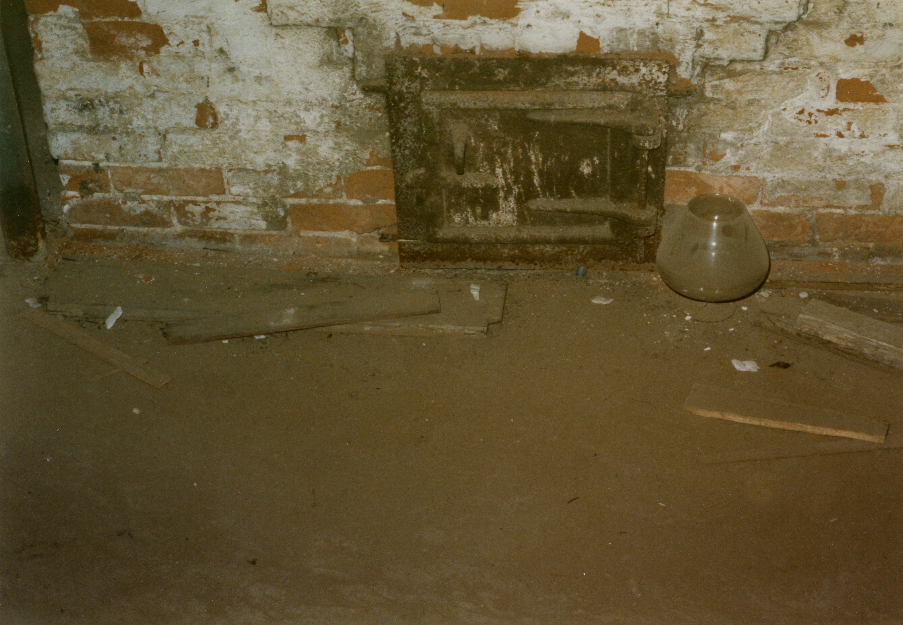 Floor area, space 004