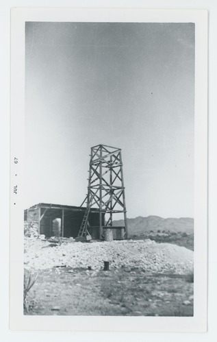 Black and white image of Elton Mine