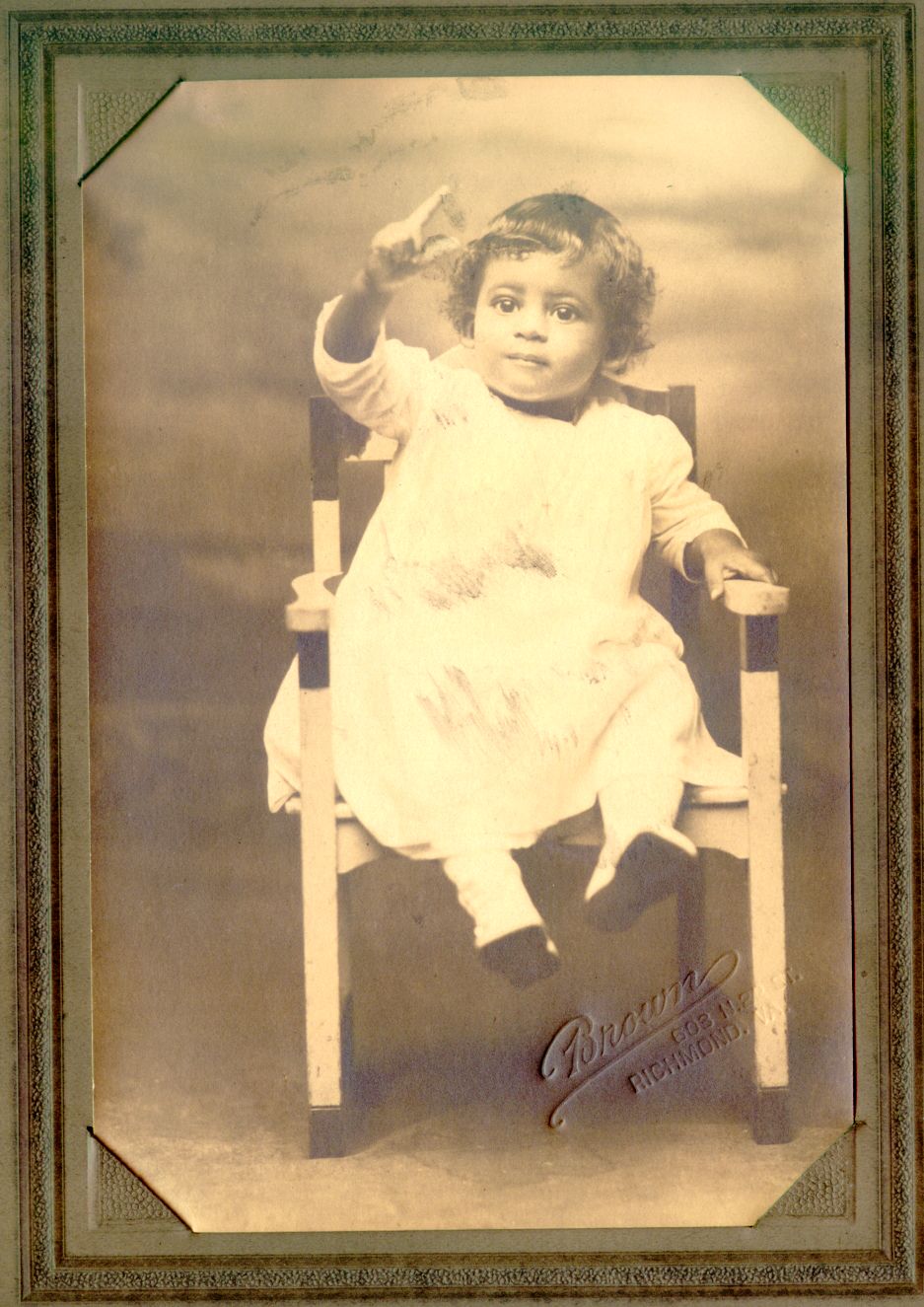 Elizabeth Mitchell Walker studio portrait