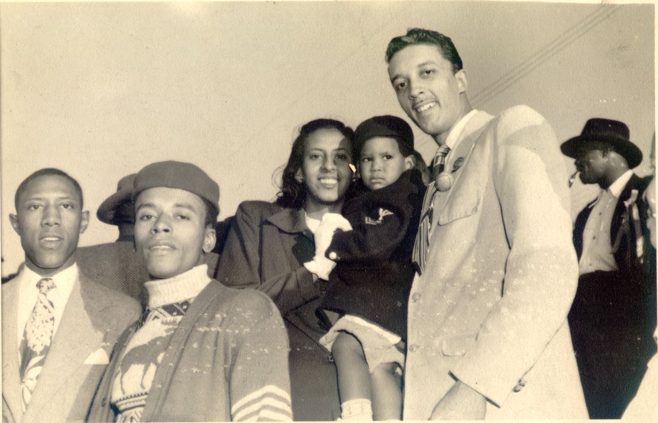 Elizabeth Mitchell (Walker) Randolph with baby son John Mickens