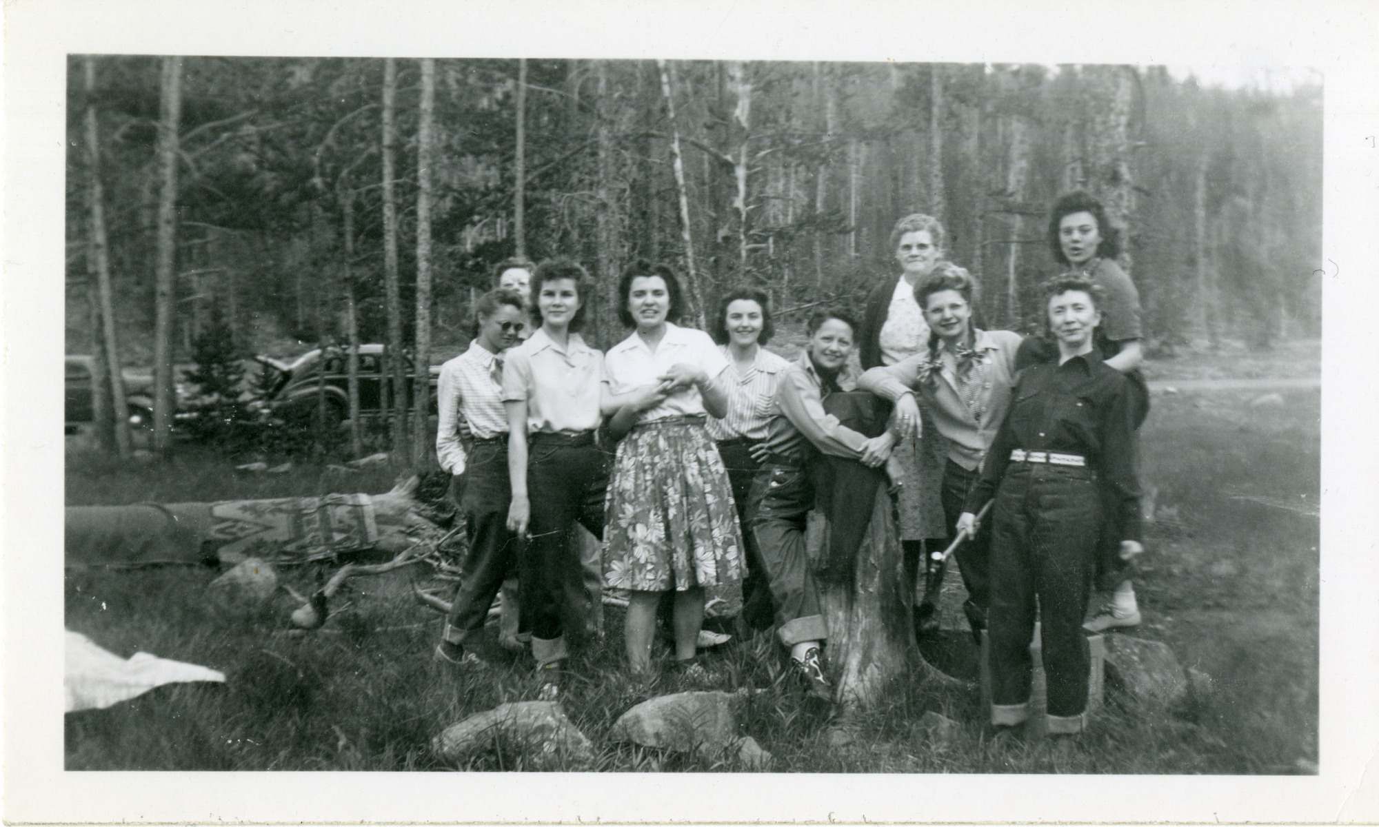 (Women near Sheepeater Cliffs)