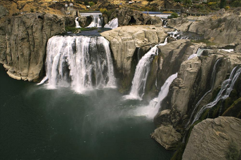 A-23. Shoshone Falls (east of Twin Falls, ID) on the Oregon National Historic Trail (2007).  