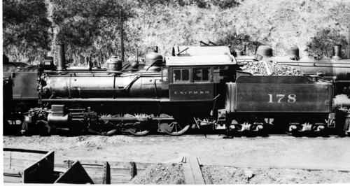 Chicago, St. Paul, Minneapolis & Omaha no. 178 [4-6-0]