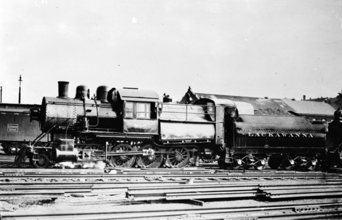 Delaware, Lackawanna & Western no. 0886 [2-8-0]
