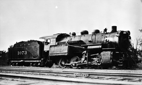 Delaware & Hudson no. 1073 [2-8-0]