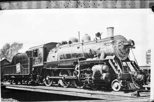 Central Vermont no. 0220 [4-6-0]