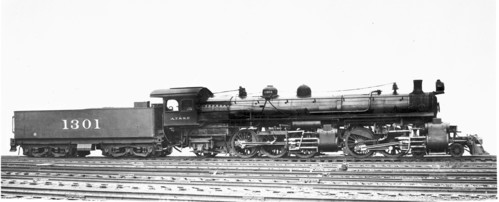 Atchison, Topeka & Santa Fe no. 1301 [4-4-6-2]