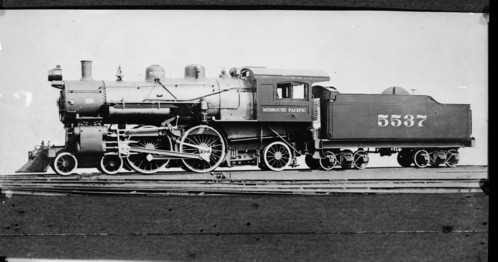 Missouri Pacific no. 5537 [4-4-2]