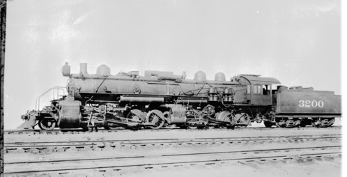 Atchison, Topeka & Santa Fe no. 3200 [2-8-8-0]