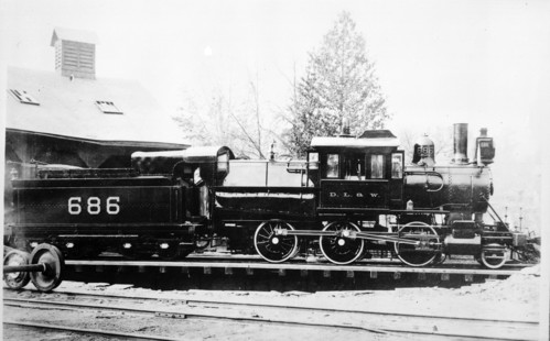 Delaware, Lackawanna & Western no. 0686 [2-6-0]