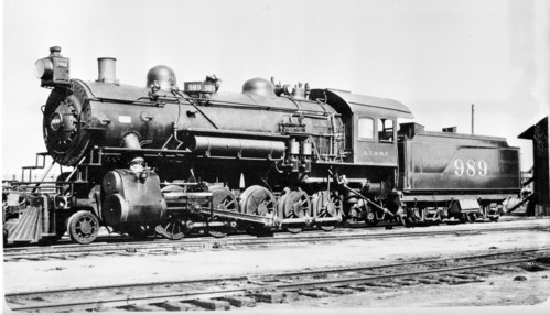 Atchison, Topeka & Santa Fe no. 0989 [2-10-0]
