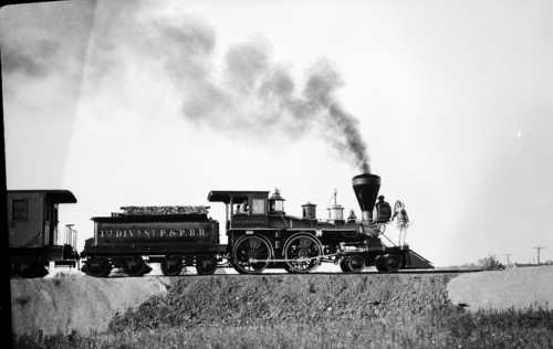 St. Paul & Pacific no. 01 [4-4-0] Wm. Crooke