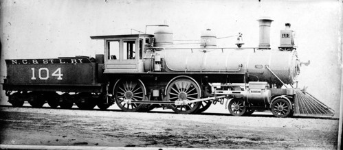 Nashville, Chattanooga & St. Louis no. 104 [4-4-0]