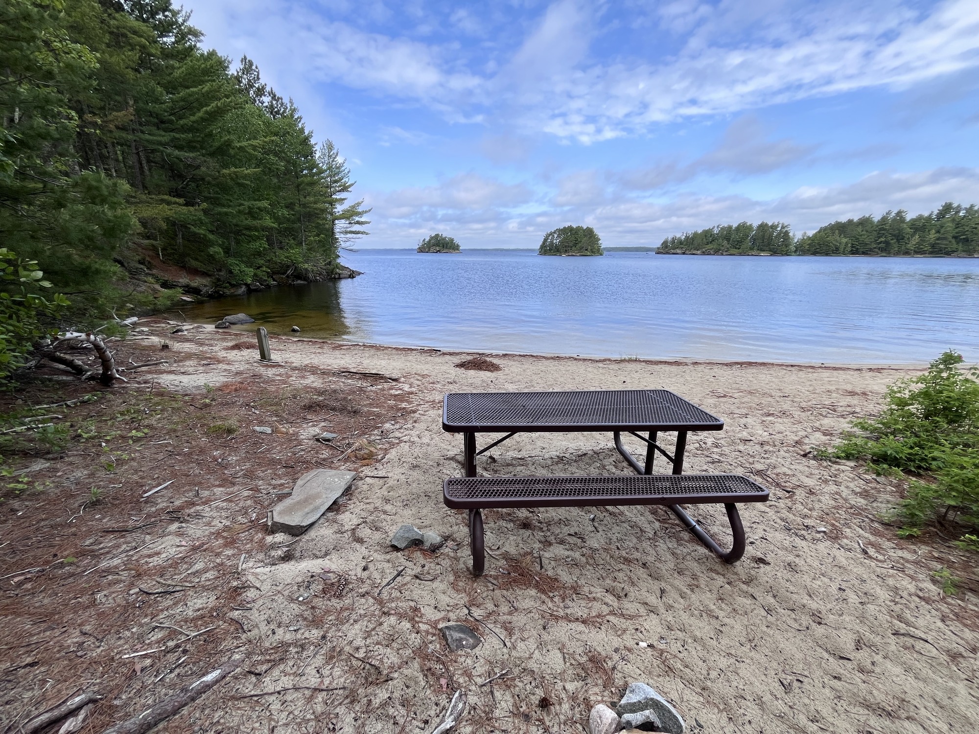 Day Use My Island North at Namakan Lake, Sand mooring; View Out