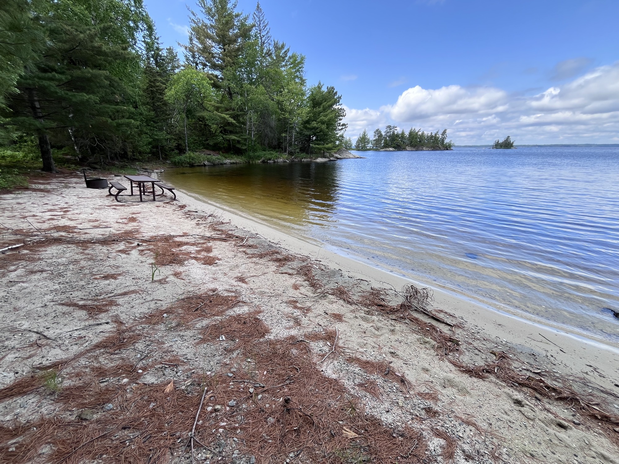 Day Use Twin Beach at Namakan Lake, Sand mooring; Shore Out (4)