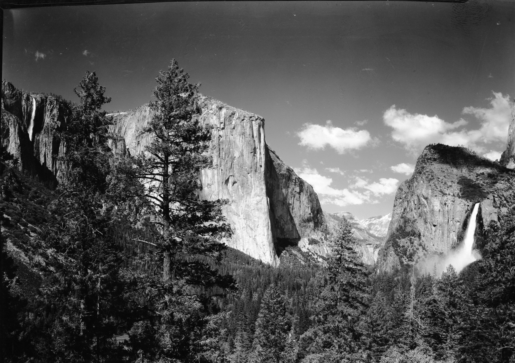 Yosemite Valley showing Ribbon Fall (left) and Bridalveil Fall (right).