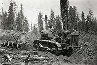 Copy Neg: Leroy Radanovich, November 2001. Yosemite Lumber co. Caterpillar 60 in operation. Museum Collections Cat. No. YOSE 81676.