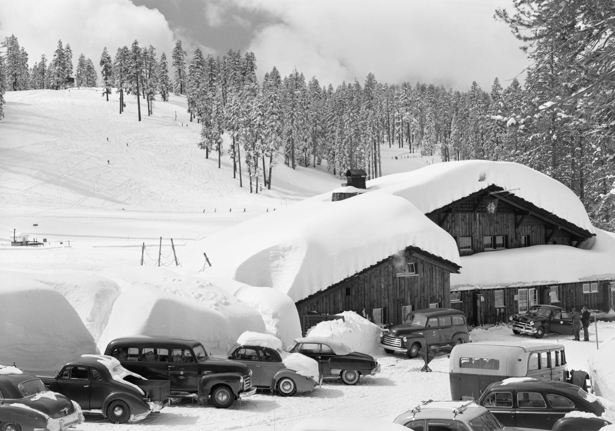 Under heavy snow depth (14 ft.)