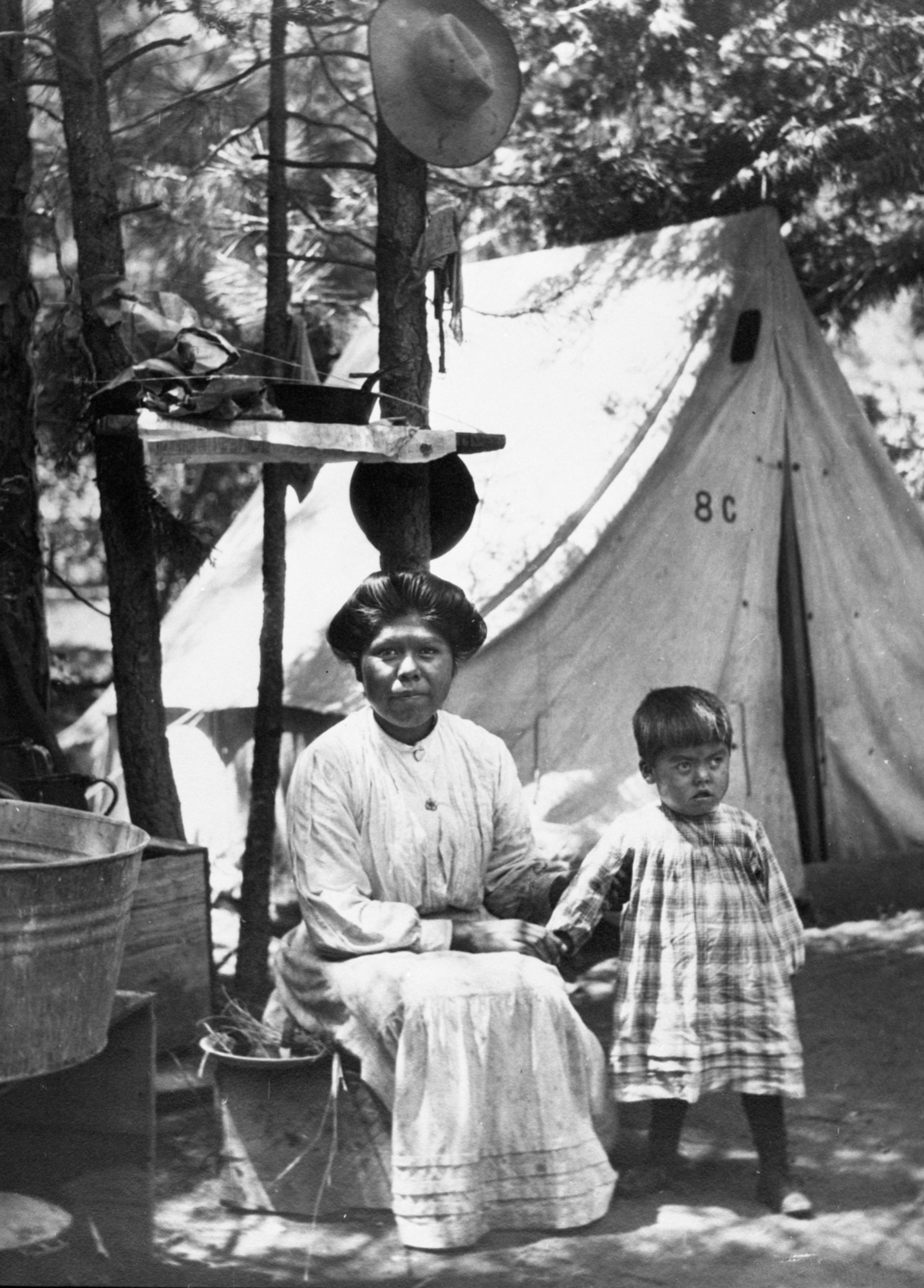 Lena (Rube) Brown and unidentified child. Original in YNP Collection Cat. No. 17,439.