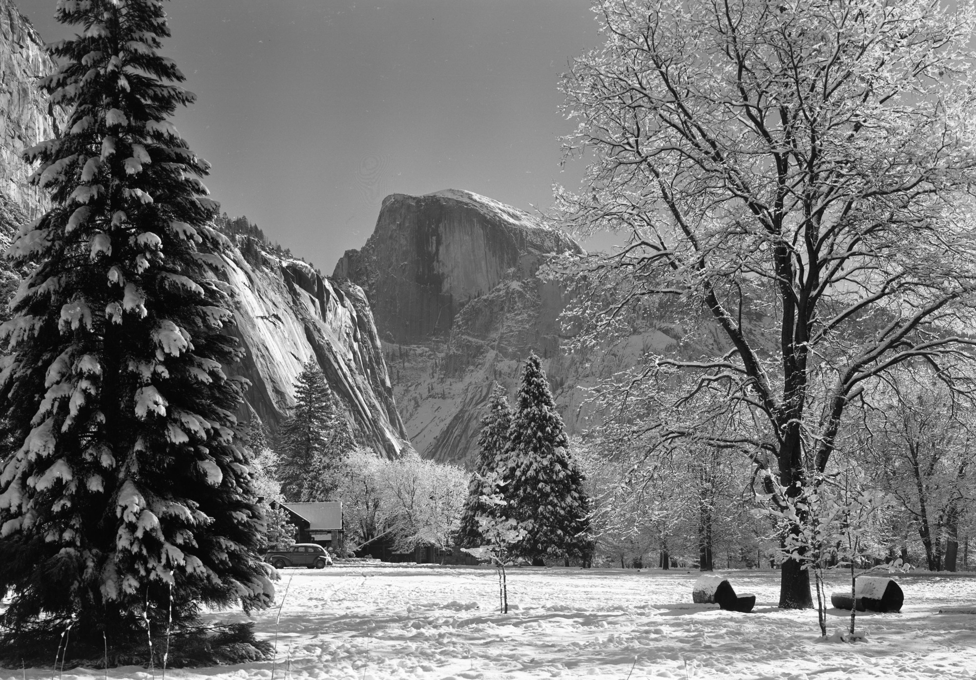 First winter snowstorm in 1941.