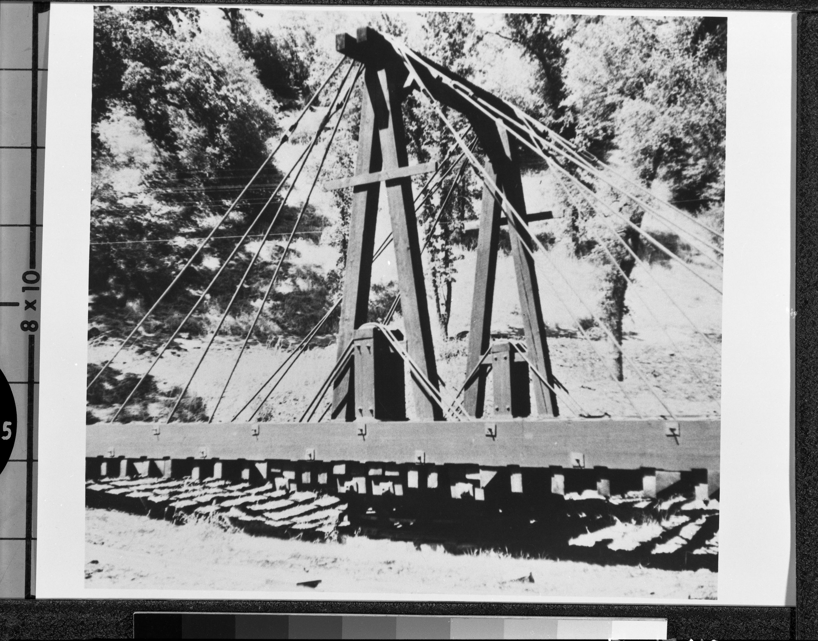 Copy Neg: 1985, Michael Dixon. Y.V.R.R. turntable. Photo thought to have been borrowed from Gordon Chapell Western Region, Historian) for El Portal reconstruction.