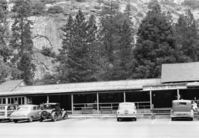 Yosemite Lodge Porch for court claim.