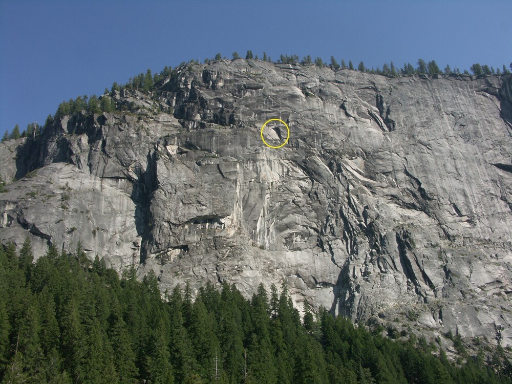 Distant perspective of source area on the Panorama Cliff. Source area circled in yellow.