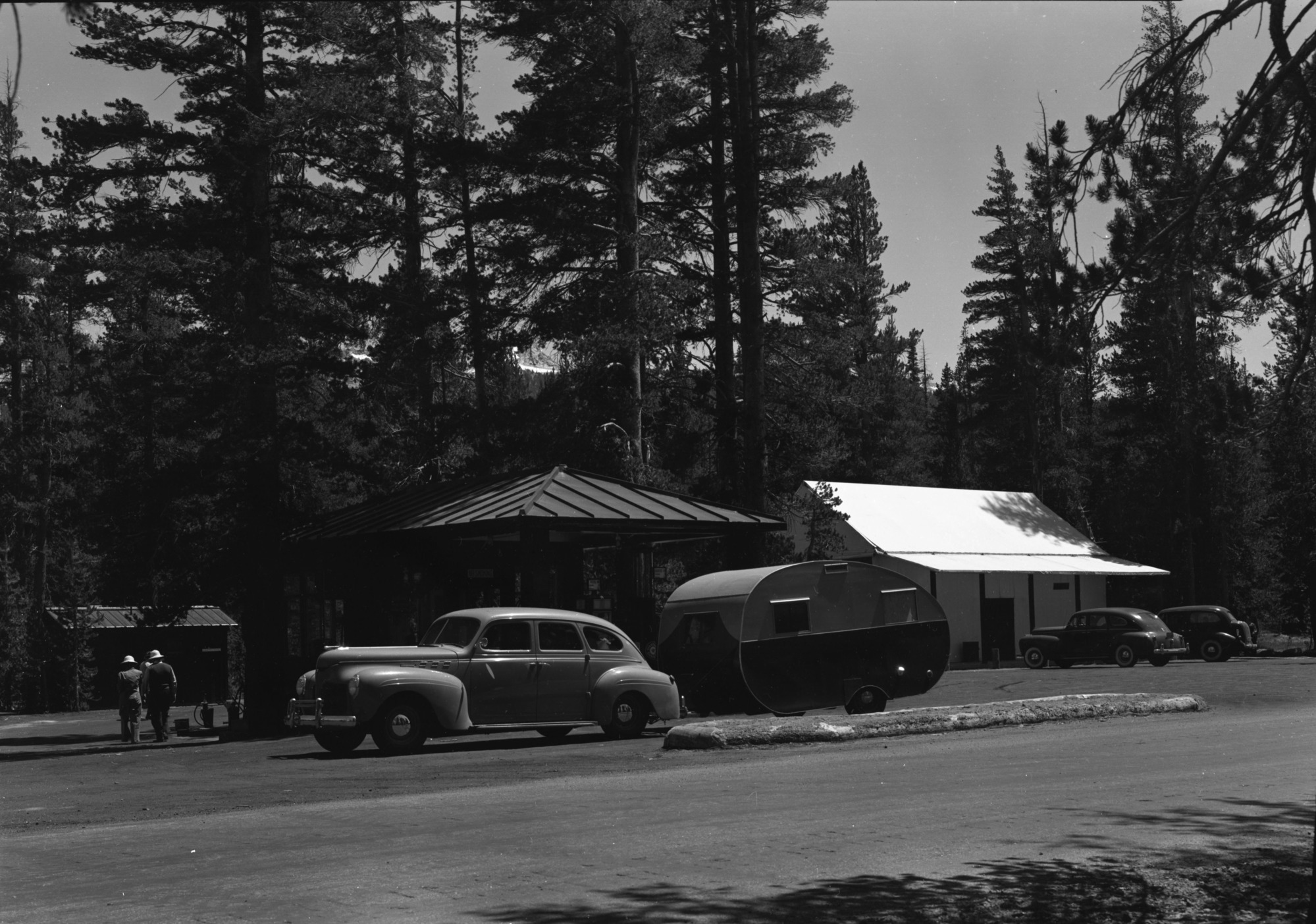 Tuolumne Meadows filling station and store.