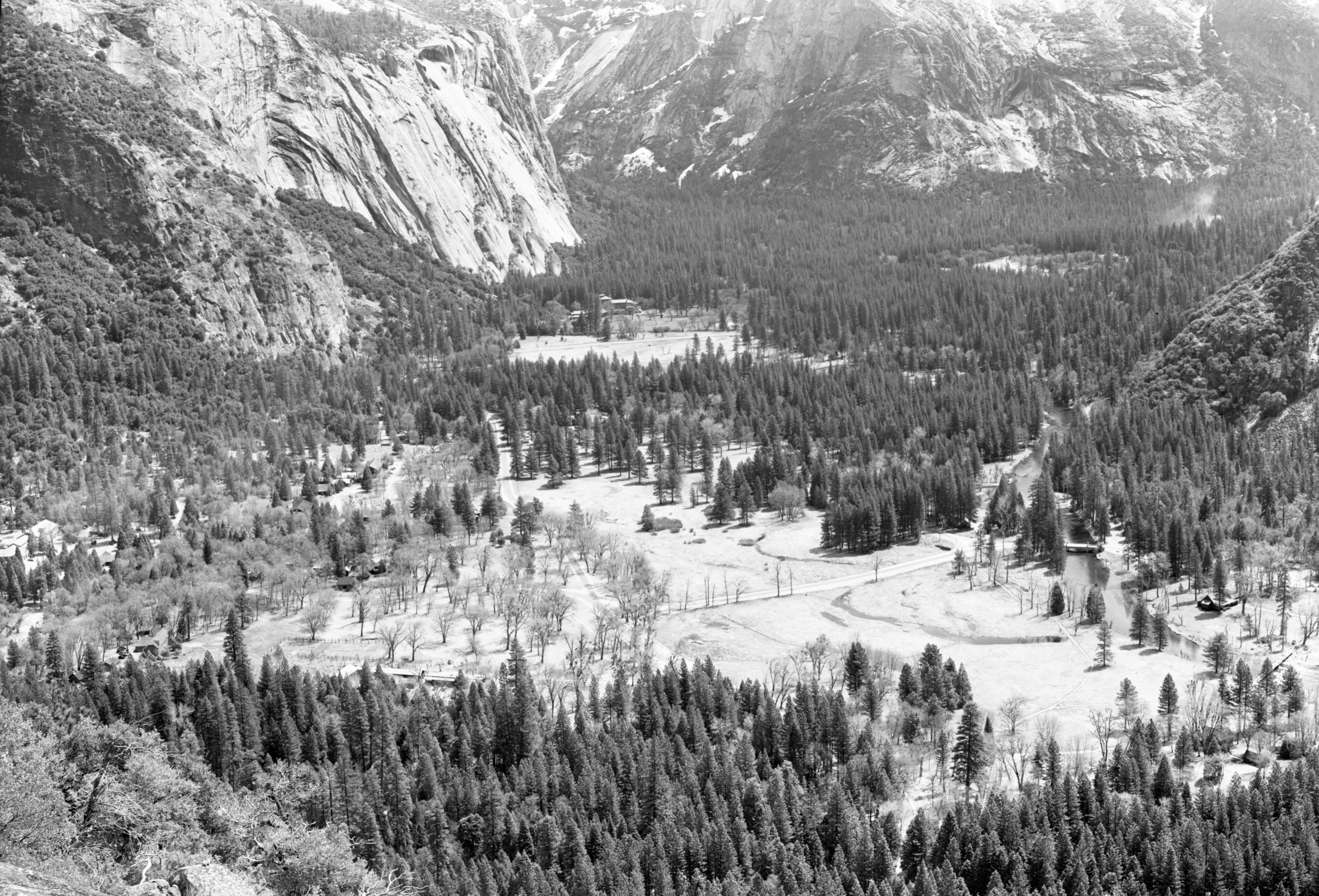 Floor of Yosemite Valley looking east from Columbia Pt.