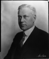 Copy Neg: Leroy Radanovich, January 2001. Portrait of Stephen T. Mather.