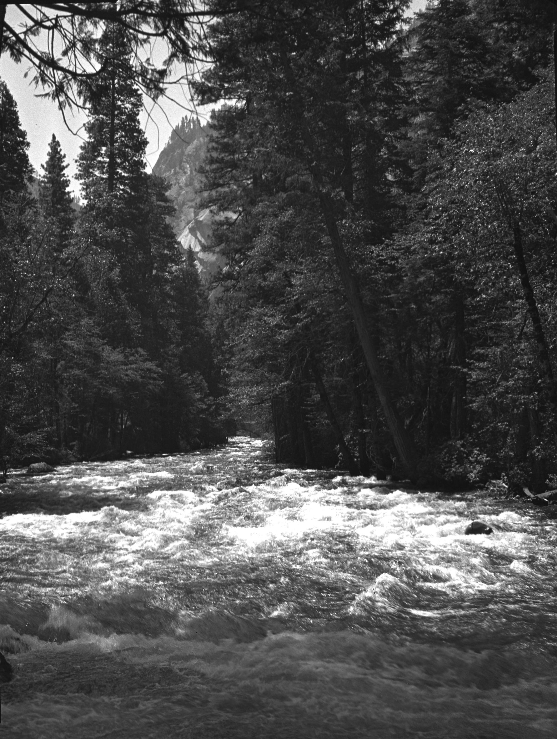 Merced River looking towards Happy Isles.