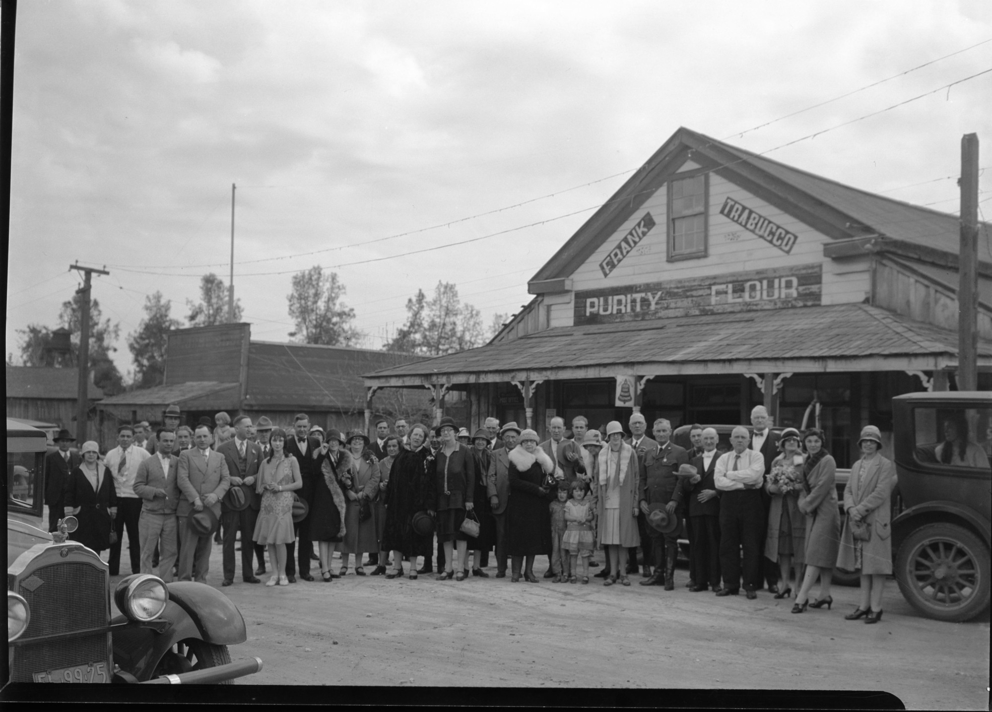 Frank Trabucco Store (See RL-7947 - it may be some of the same people.)