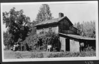 Unknown (Bret Harte cabin?); (See #s 1557 and 1558); [on negative envelope]: Chaffee and Chamberlain's cabin, also referred to as the Bret Harte cabin. See references in "The Big Oak Flat Road" by Irene Paden & Margaret Schlictmann.