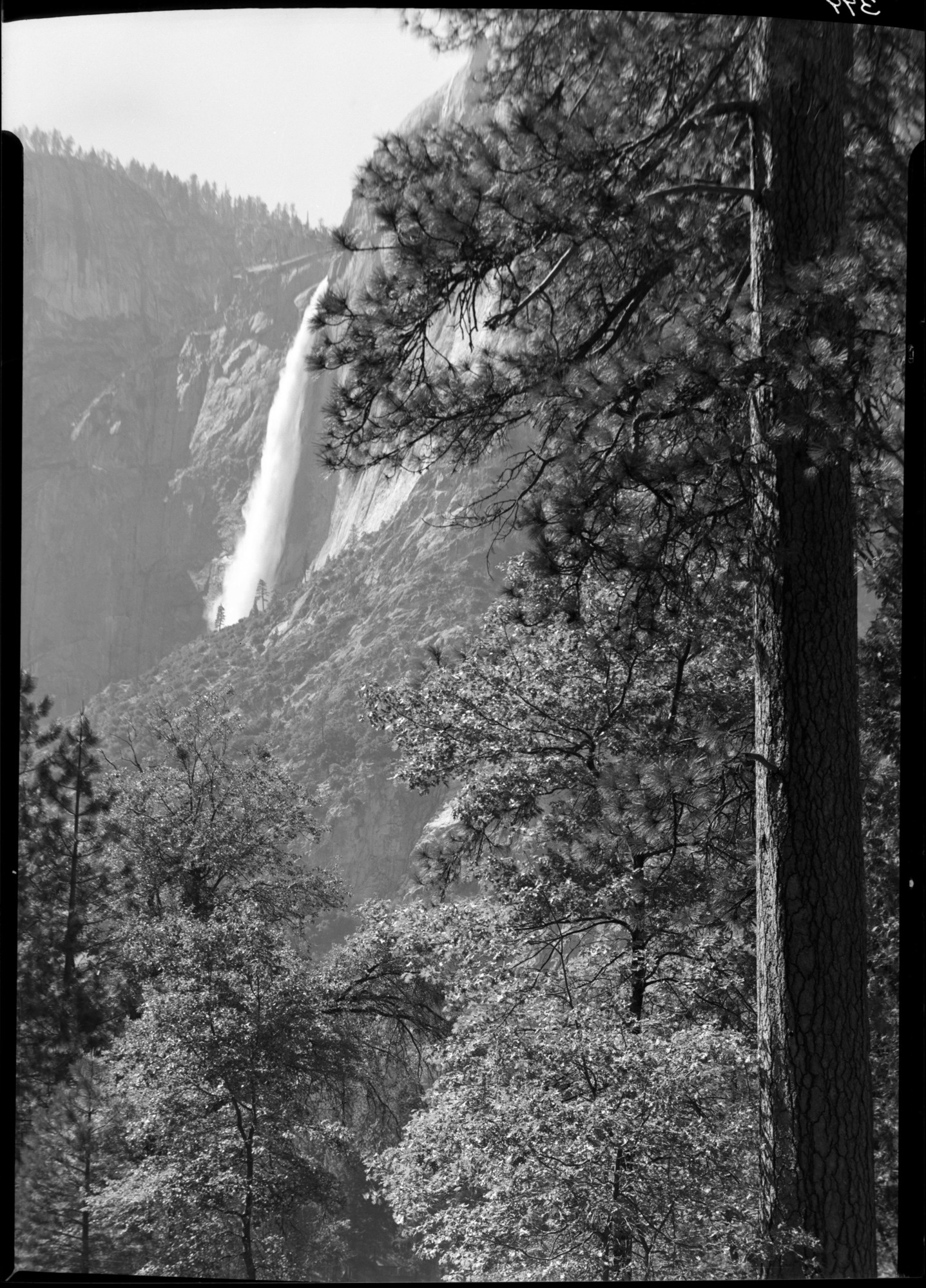 Falls from a distance.