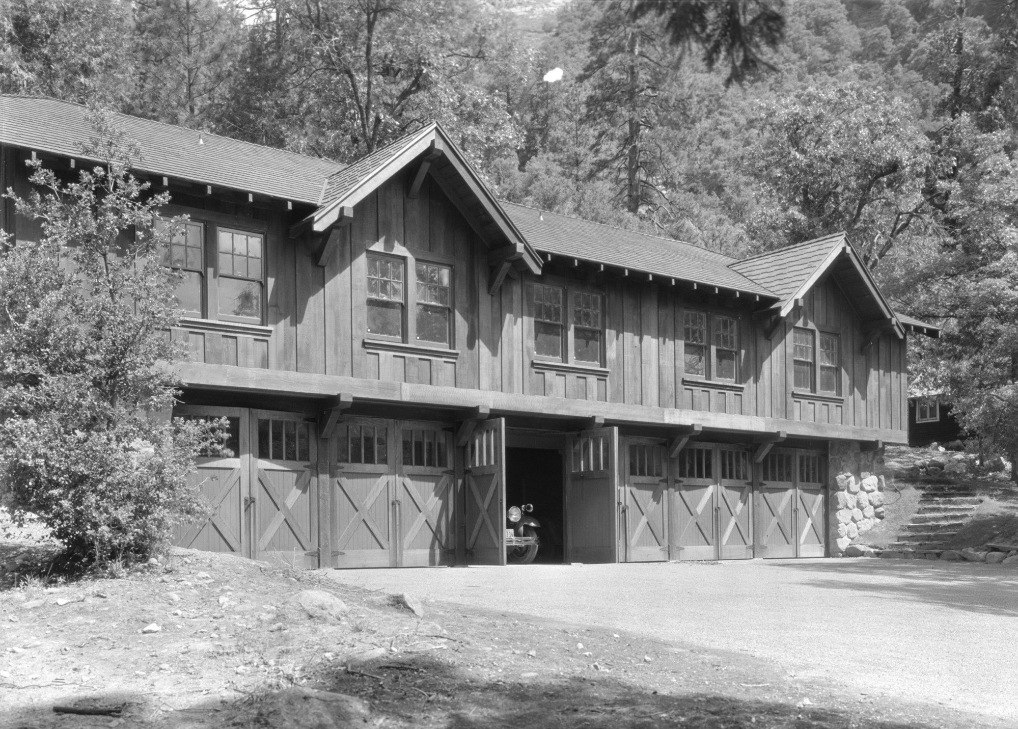 Nurses dormitory back of hospital. Photographer: RHA (PWA)