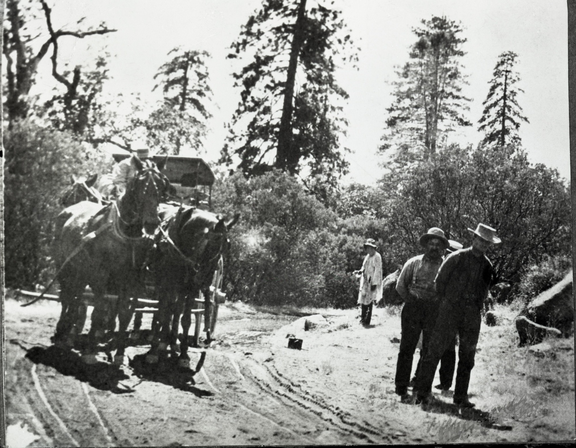 Holdup on the Raymond-Wawona Road to Yosemite. See also RL-1771