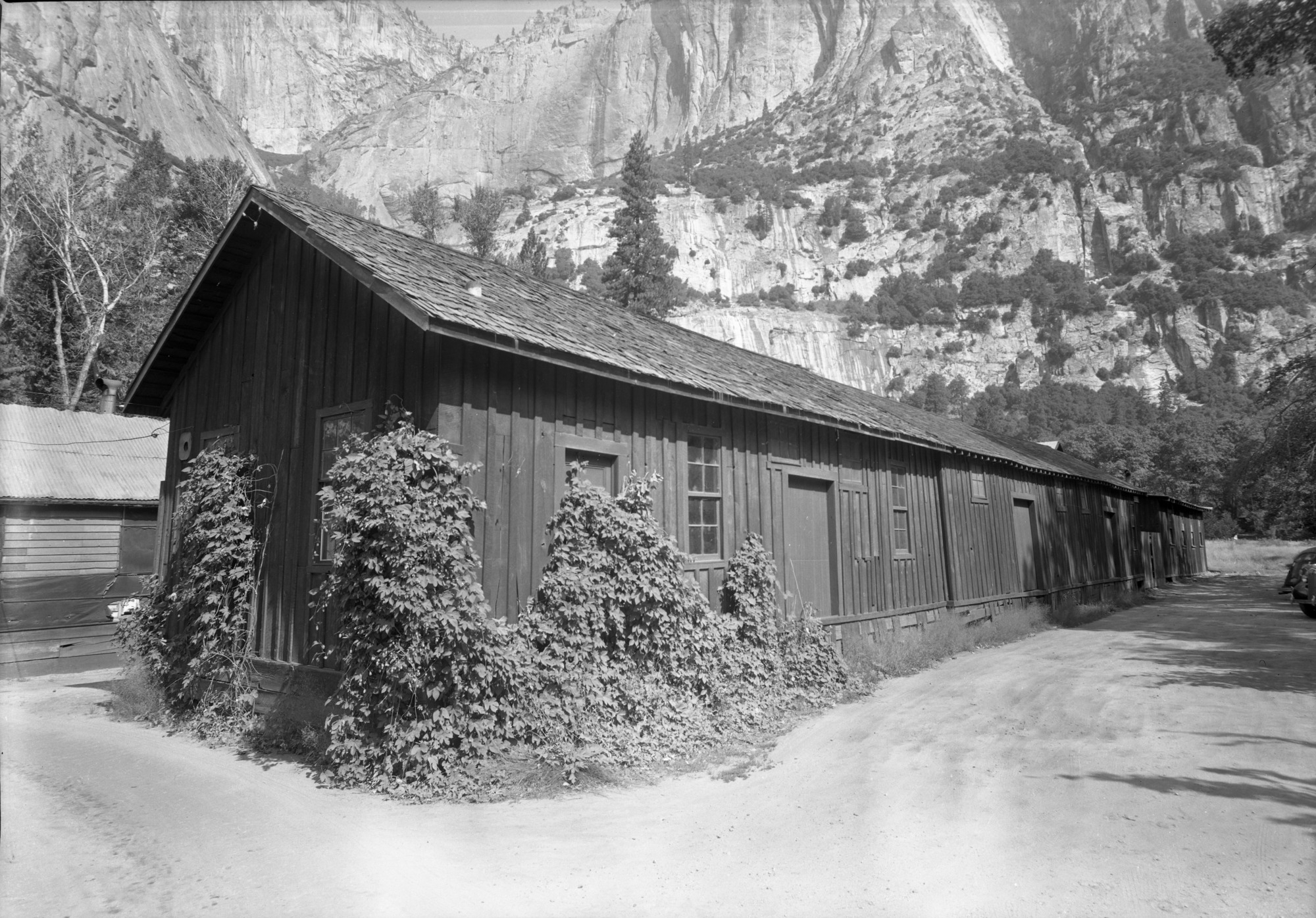 Dilapidated buildings of Y. P. & C. Co. Used in Concessions Report RL Sep. 979.447 Y-16c #31.