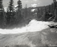River trail to Nevada Falls
