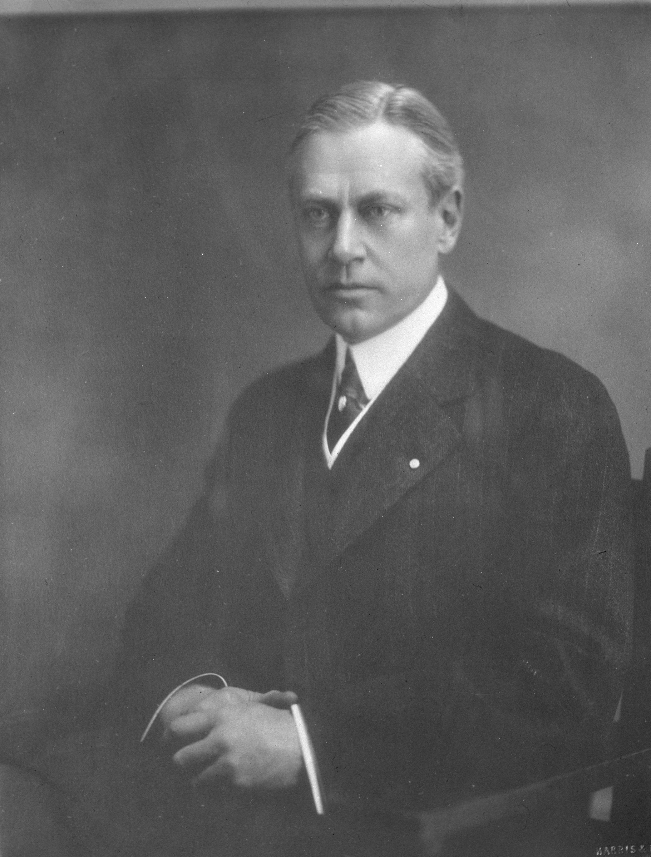 Stephen T. Mather, portrait for reference data.