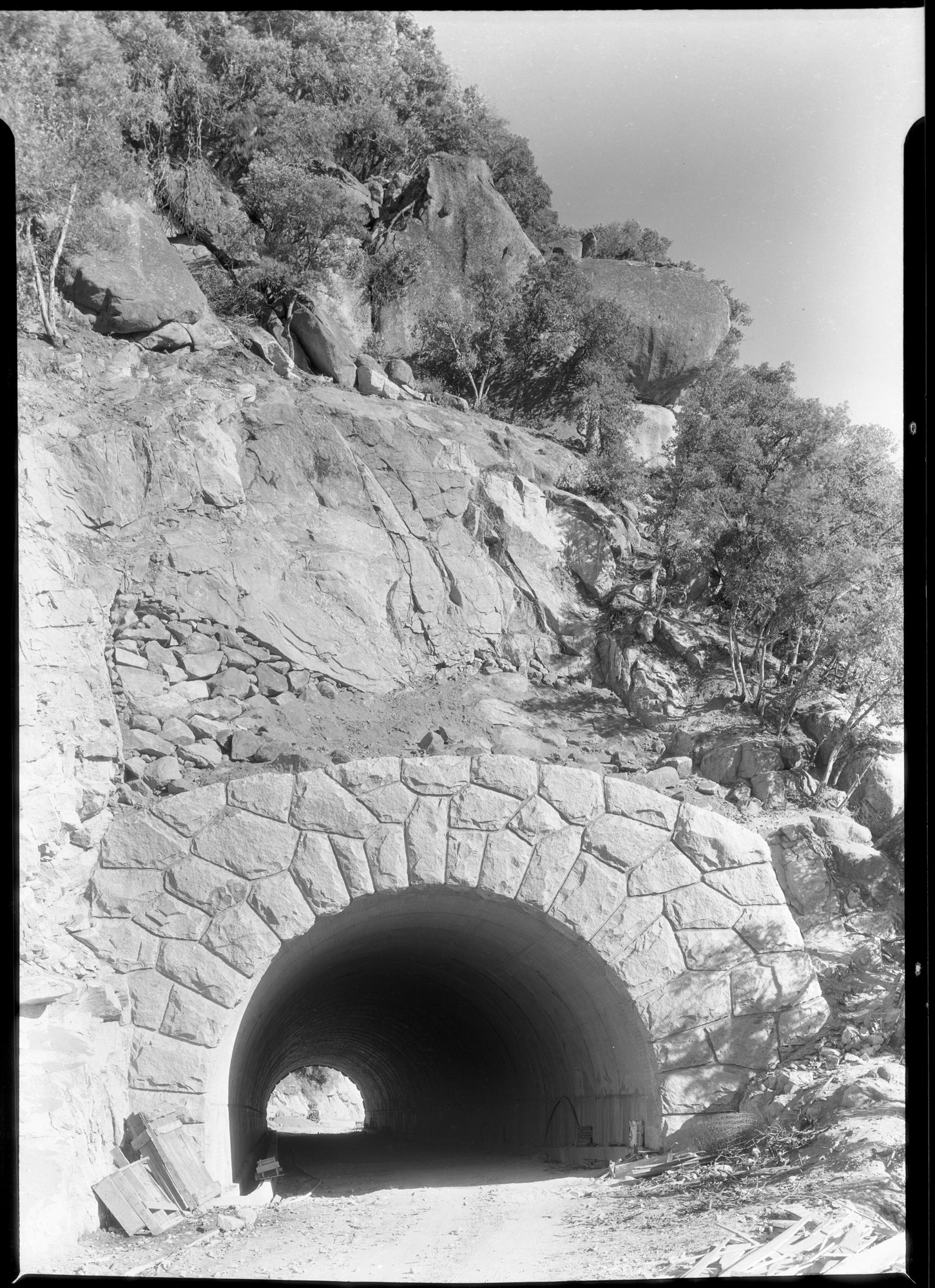 Big Oak Flat Road Tunnel