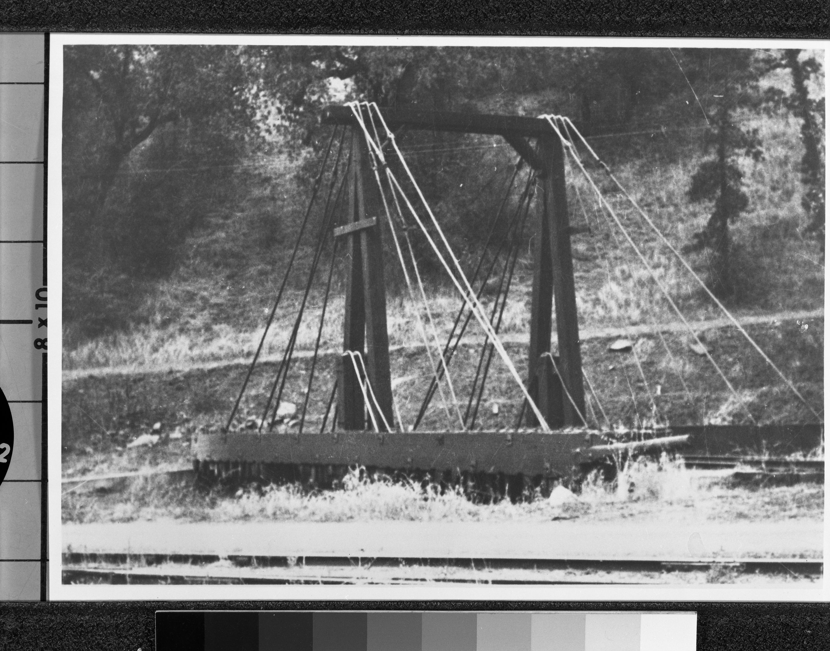 Copy Neg: 1985, Michael Dixon. Y.V.R.R. turntable.