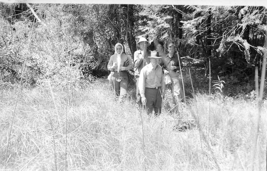 Yosemite Field School group hiking in the field