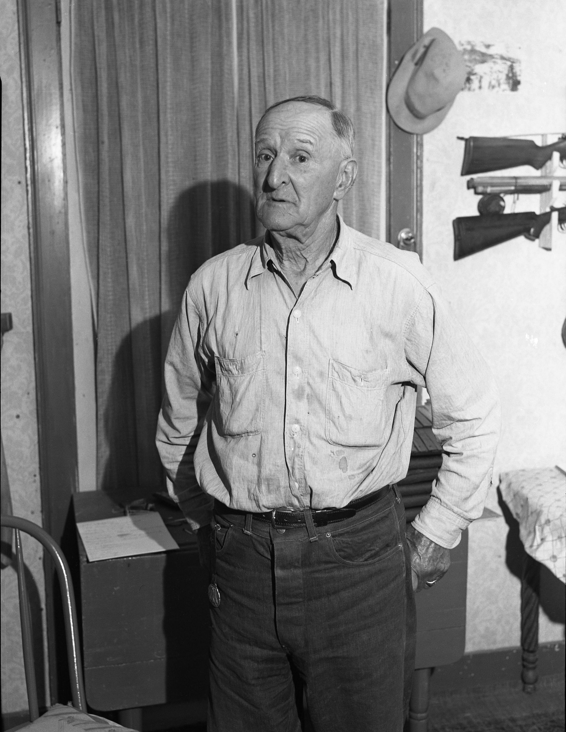 Jack Leidig at his cabin in the lower end of Mariposa