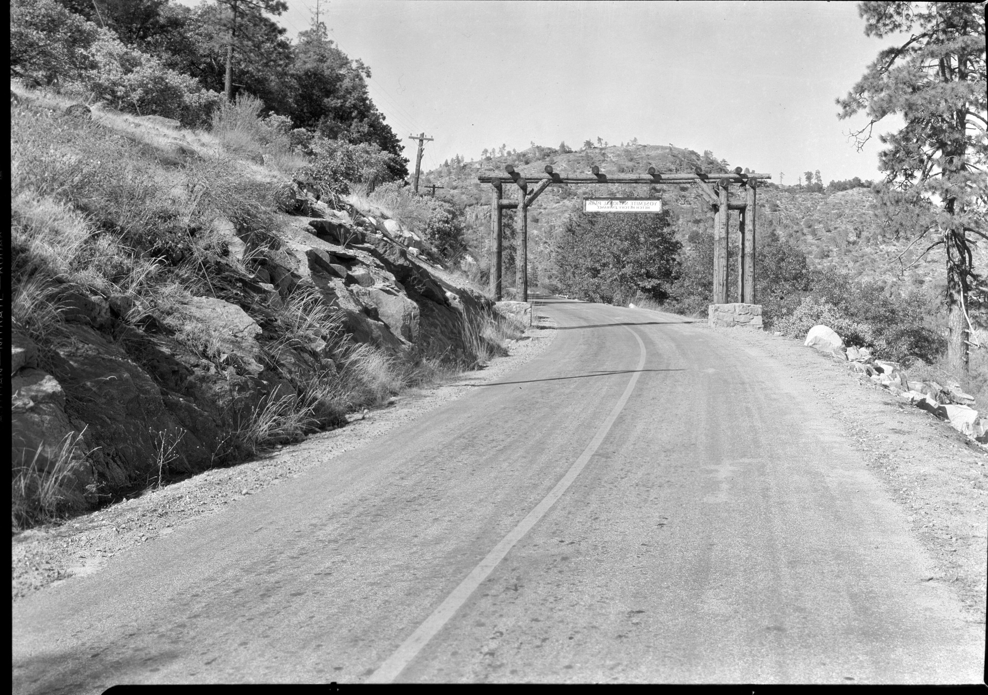 #1 shot of Mather Road at park boundary.