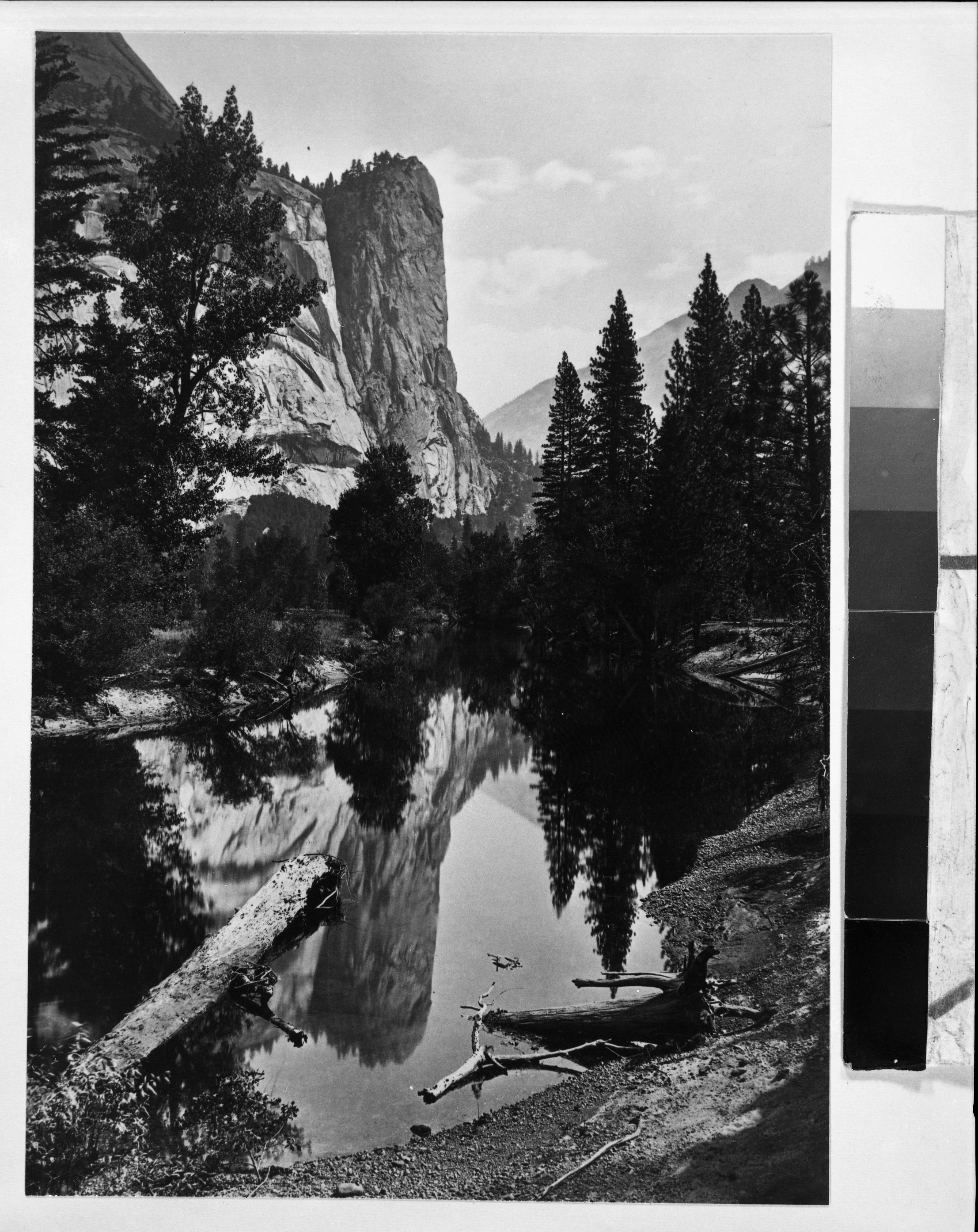 Copy Neg: Ralph H. Anderson, MD 1986. Figure 31A. This photograph of an unknown but very early date shows the appearance of the river banks below the present site of Stoneman Bridge.