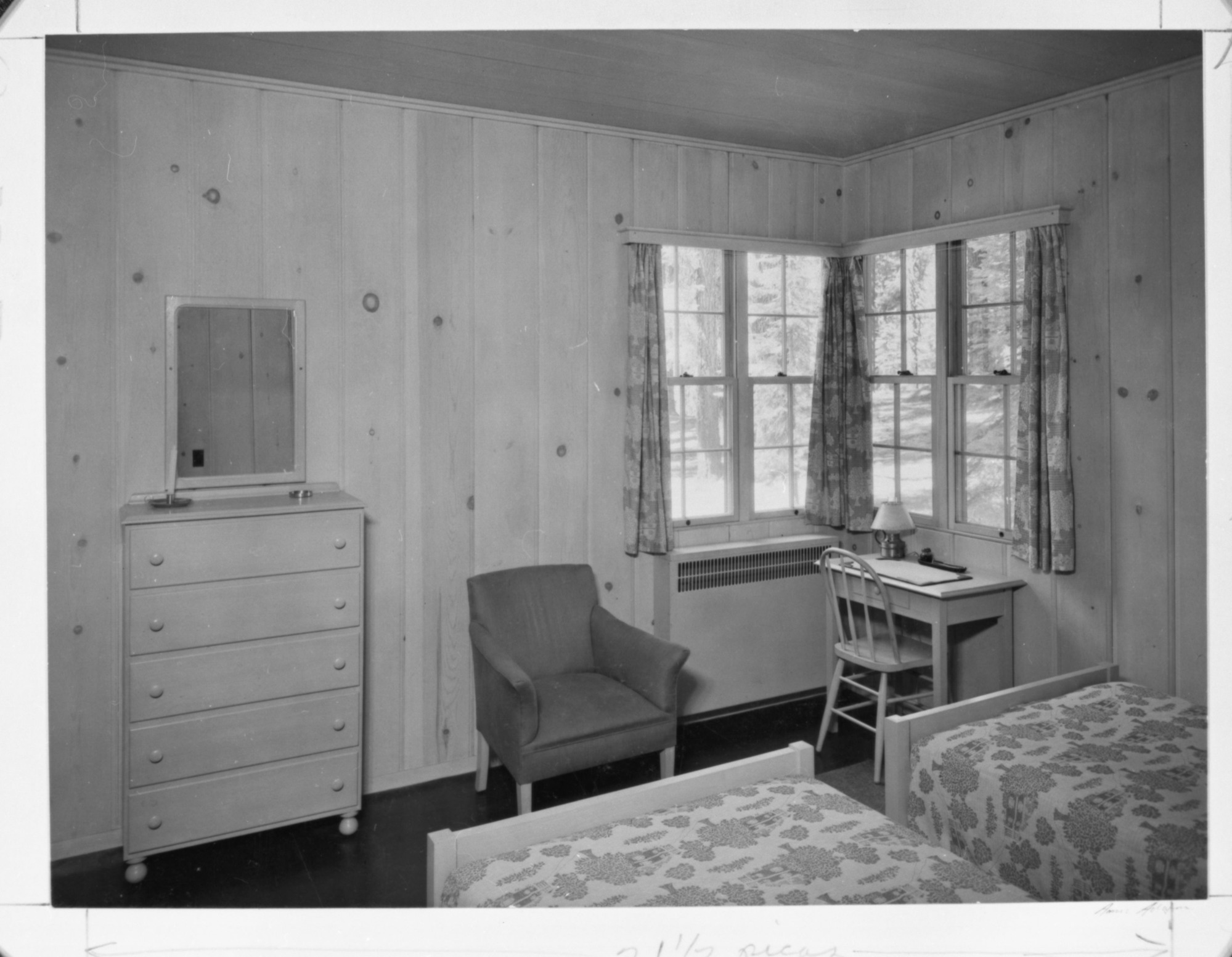 Copy Neg: J. Ernest, 1983. Interior of Big Trees Lodge, Mariposa Grove. Original print in over-sized photo drawer in RL.