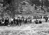 Crowd gathered for the 1938 Easter pageant.