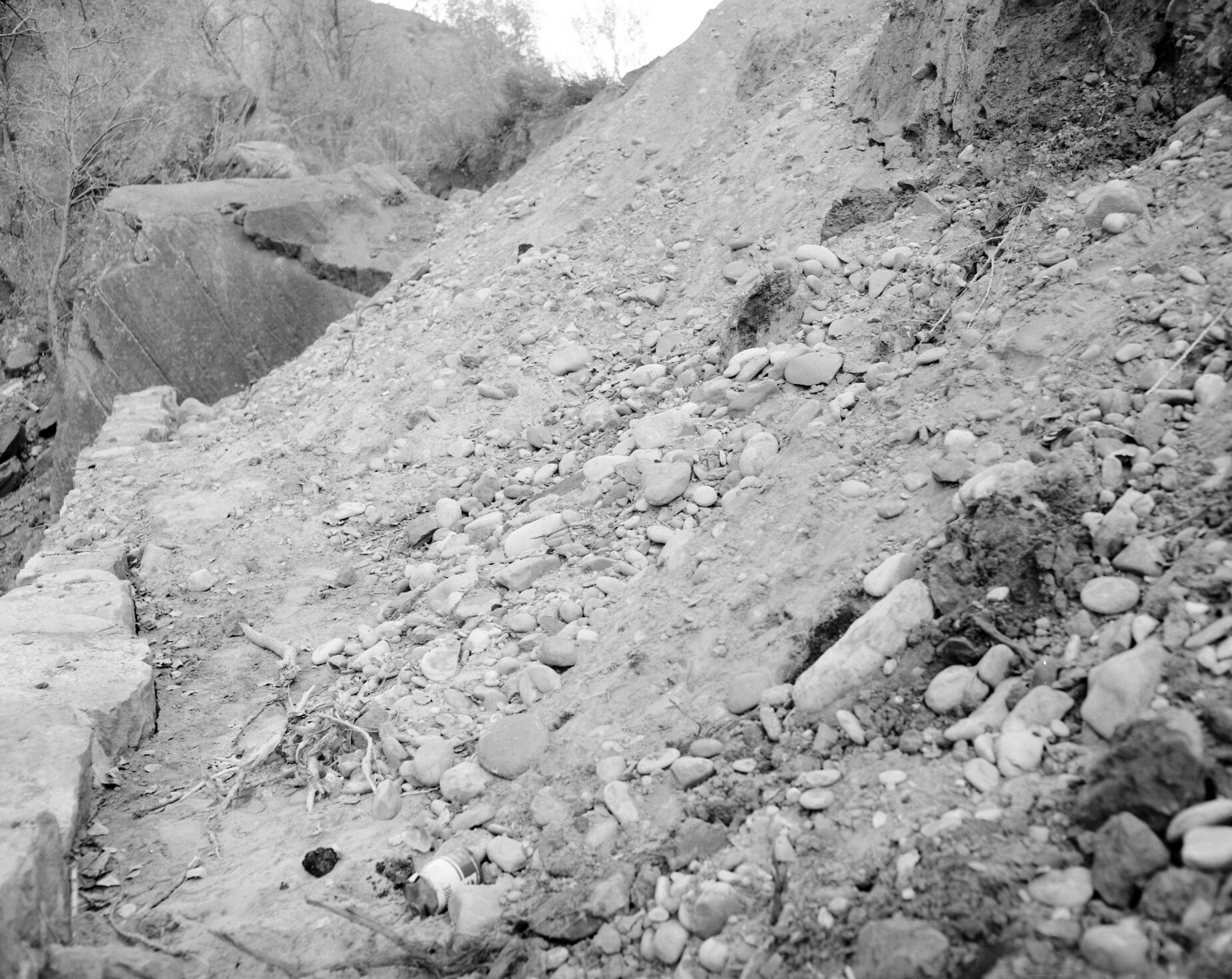The river revetment repair; failure cracks appearing in repair work, about a half mile south of Court of the Patriarchs.